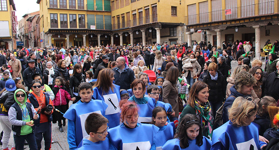 Tordesillas se echa a las calles para celebrar su carnaval