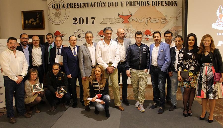 Fonsi Nieto protagoniza la entrega de los premios difusión Motauros 2017