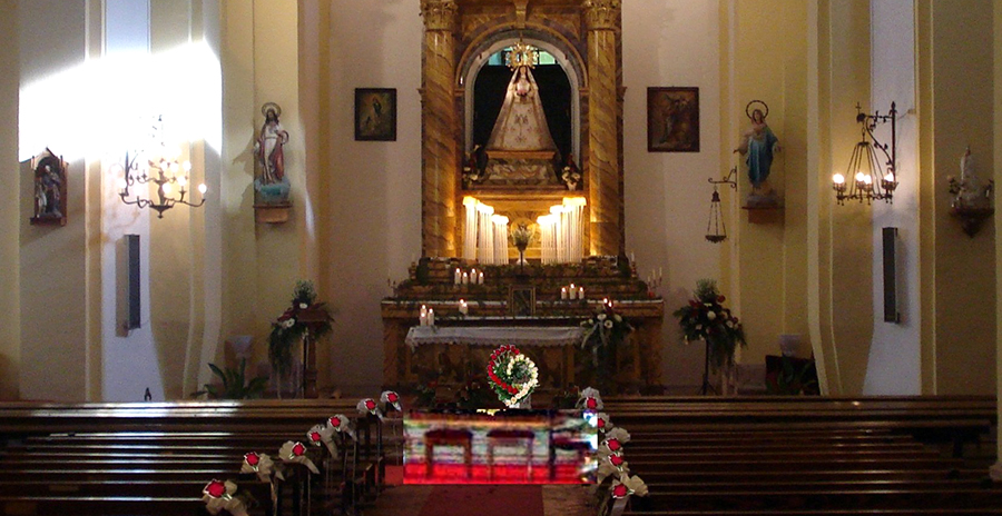 La Cofradía de la Virgen de la Peña reivindica las celebraciones en la ermita