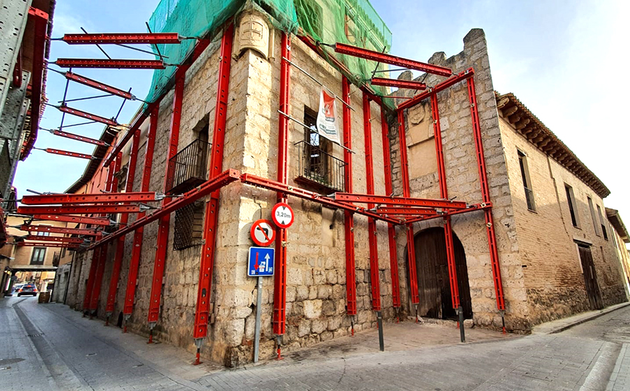 El Ayuntamiento formaliza la adquisición del Palacio de los Alderete por 213.000 euros