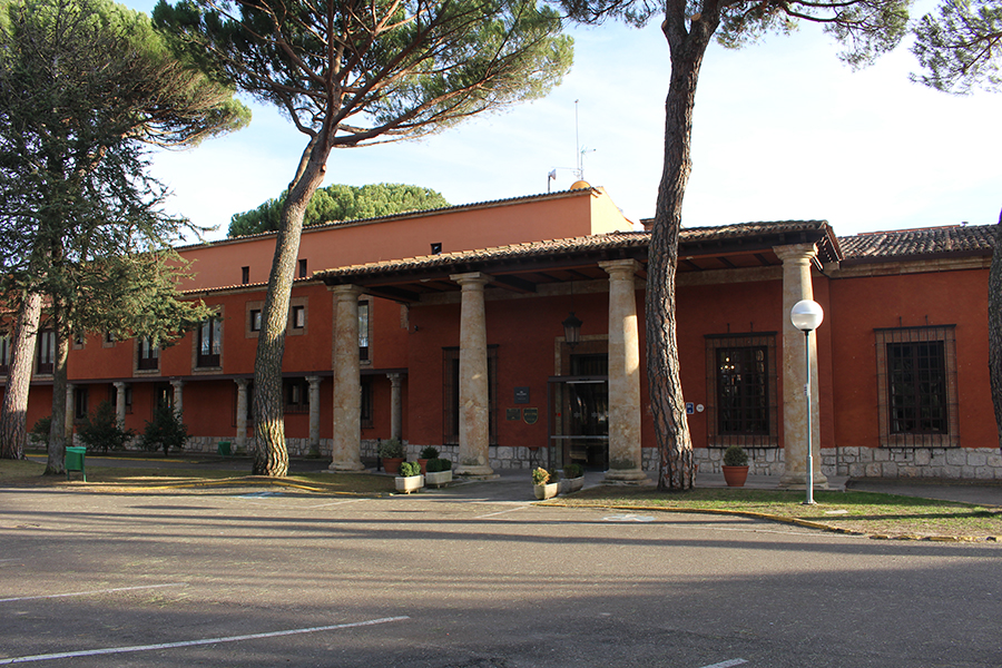 Paradores propone un recorte salarial del 23,5% que afectará a la plantilla de Tordesillas