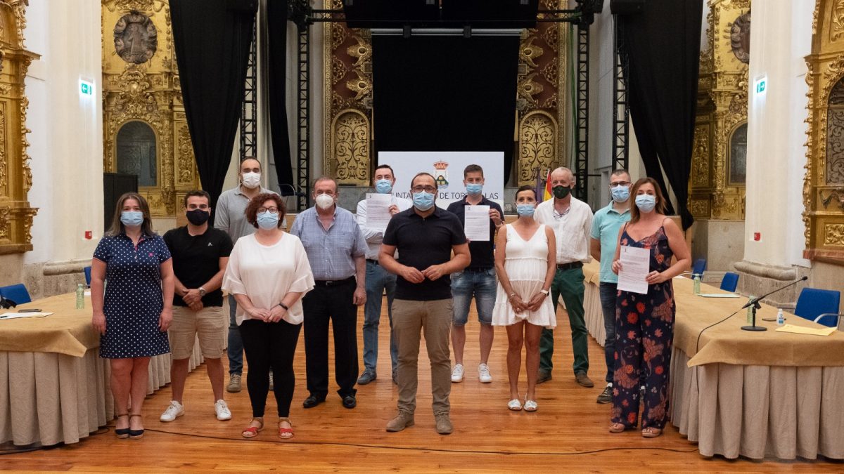 La corporación municipal muestra su rechazo al traslado de los instrumentos de Santa Clara a Madrid