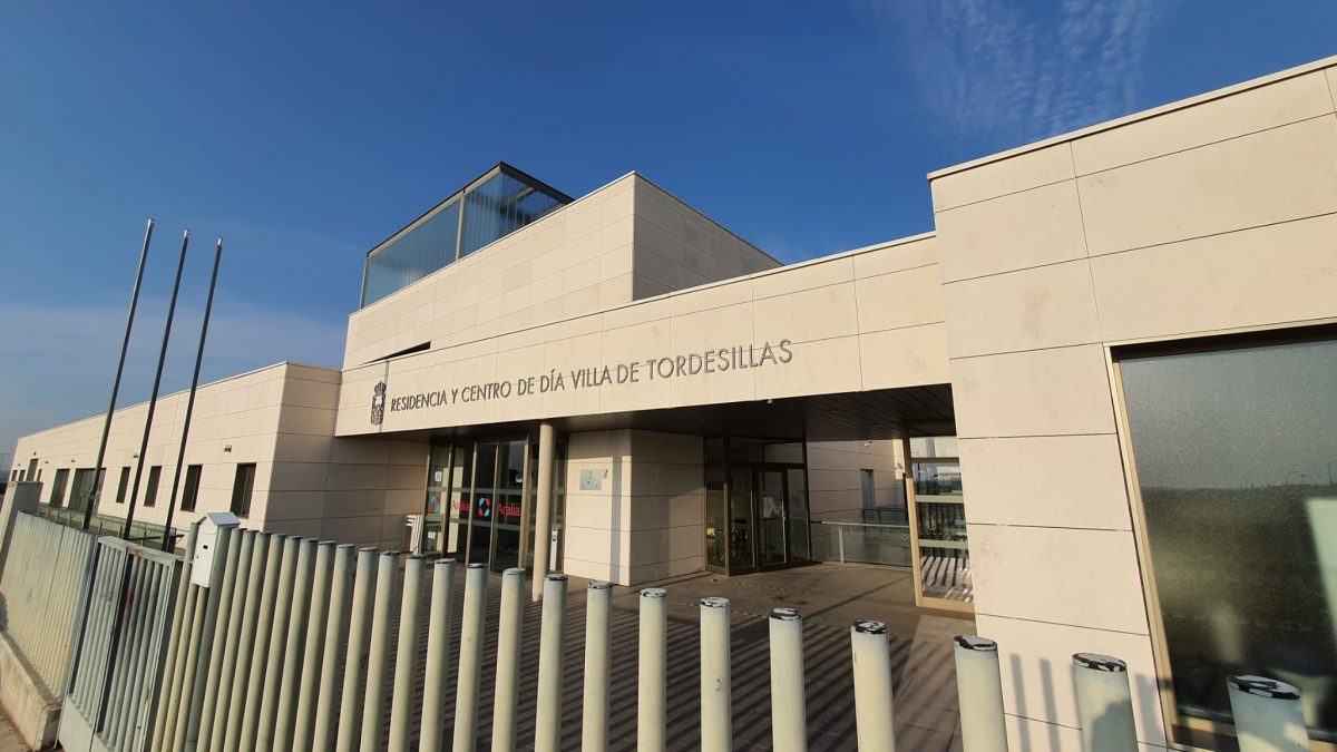 El Ayuntamiento aprueba la apertura de expediente de imposición de penalidades a la empresa gestora de la residencia ‘Villa de Tordesillas’