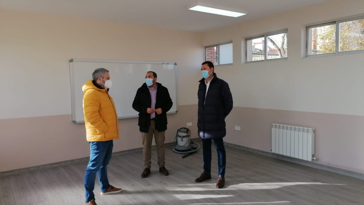 El Ayuntamiento Tordesillas habilita dos nuevas aulas en el CEIP Pedro I