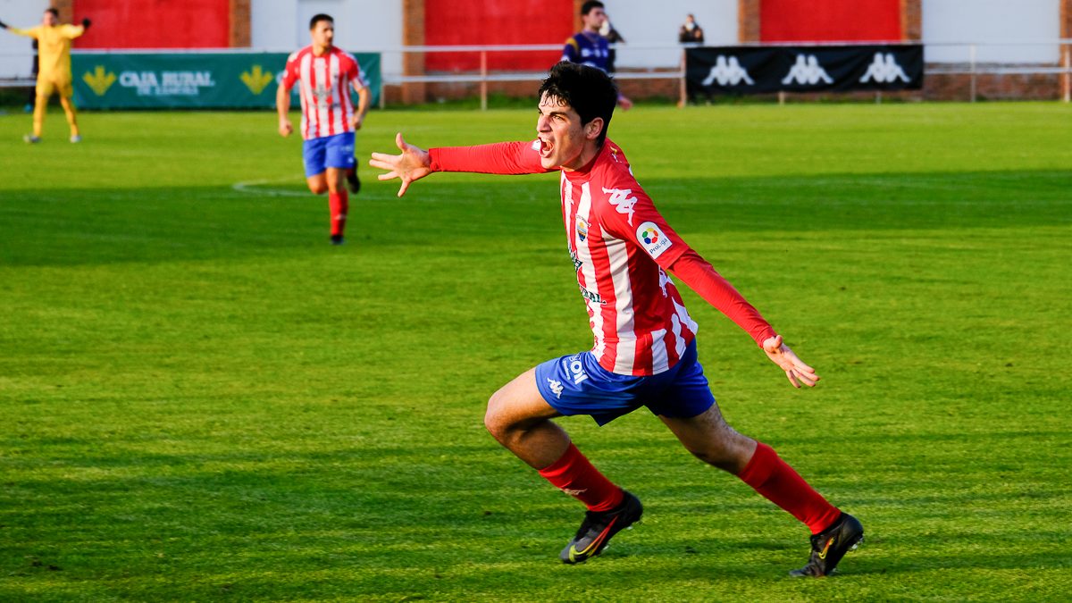 Torres devuelve la sonrisa al Atlético Tordesillas ante el líder