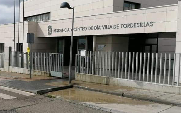 El Ayuntamiento desmiente las acusaciones de IU sobre el hallazgo de medicamentos en el entorno de la residencia Villa de Tordesillas y buscará depurar responsabilidades