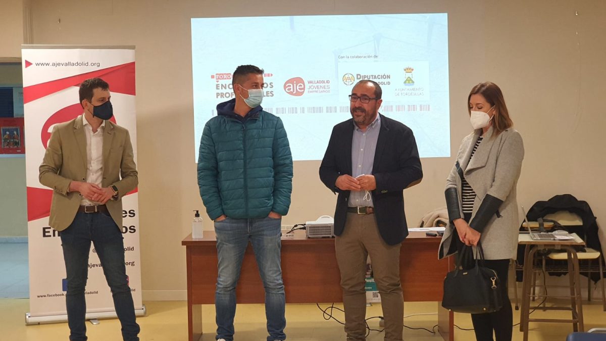 AJE muestra en Tordesillas los beneficios de emprender en el mundo rural