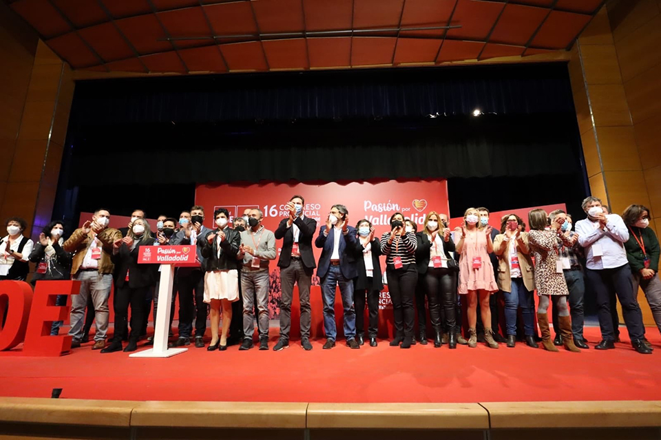 La nueva Ejecutiva del PSOE liderada por Óscar Puente, aprobada con el 97,46% de los votos
