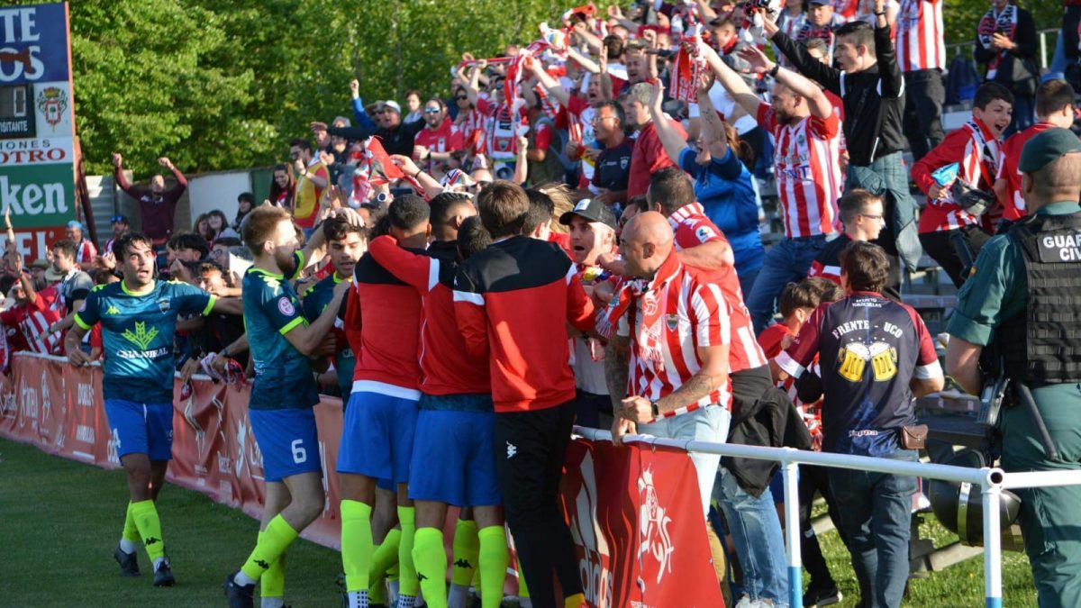 El Atlético Tordesillas continúa con el sueño y estará en la final de Las Rozas