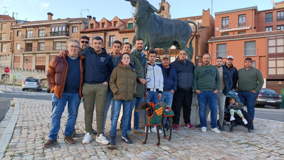 Javier Hervada y “Perdigona de Herrero” se clasifican para el nacional de galgos de Toledo