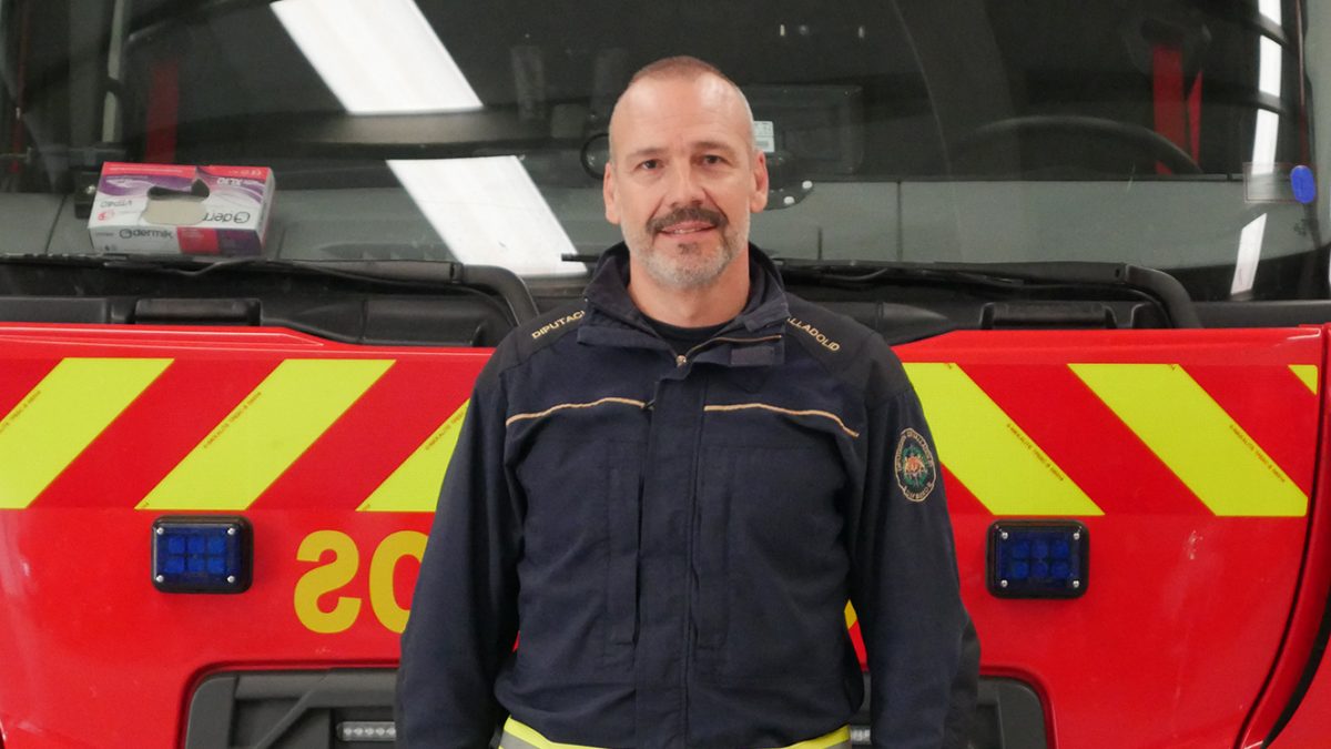 Félix del Amo: “Ser bombero es muy gratificante, pero en 30 años he visto muchas cosas que te marcan y te llevan al límite”