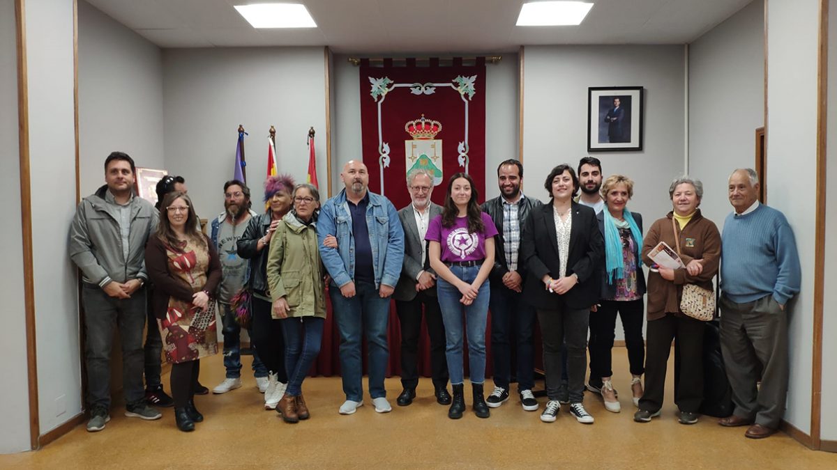 Izquierda Unida-Alternativa por Tordesillas presenta su programa electoral con el apoyo de Manuel Saravia