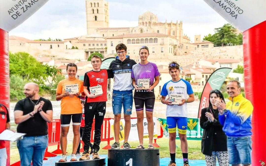 Judit Nunes, de Tri-Penta Tordesillas, consigue el oro juvenil en el Triatlón de Zamora