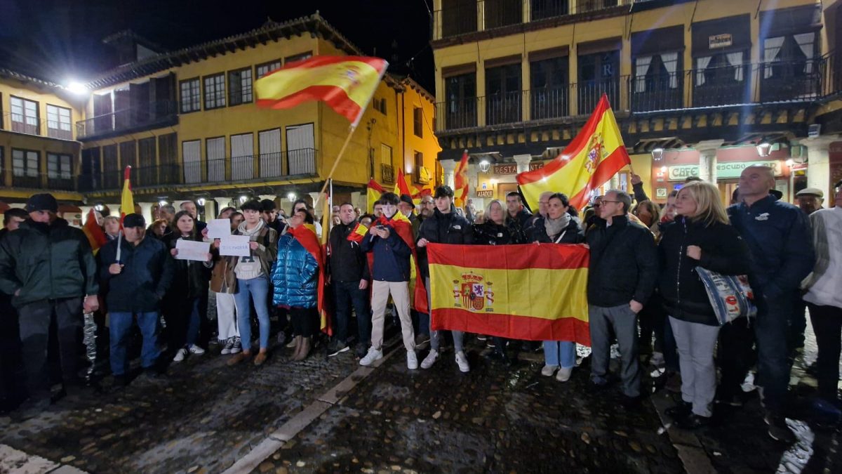 Cerca de 250 vecinos de Tordesillas dicen no a la posible ley de amnistía