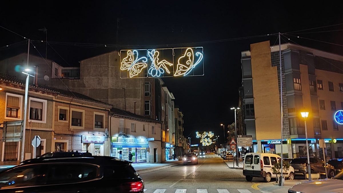 El Ayuntamiento de Tordesillas califica de “bulo” la noticia sobre las luces navideñas