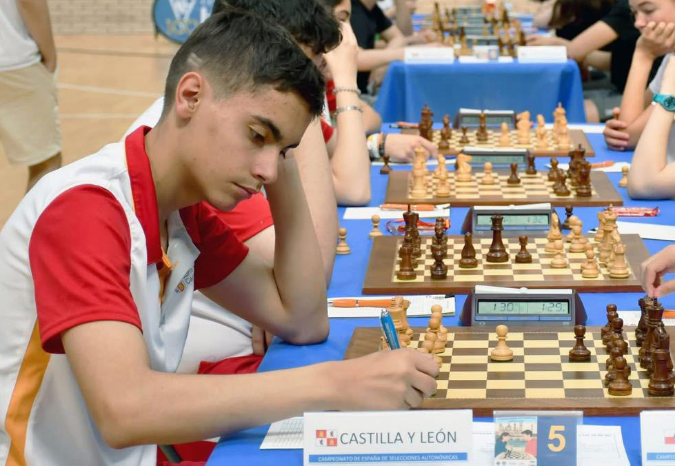 El tordesillano Daniel Vecillas pone a prueba su nivel en el Campeonato Europeo de Ajedrez