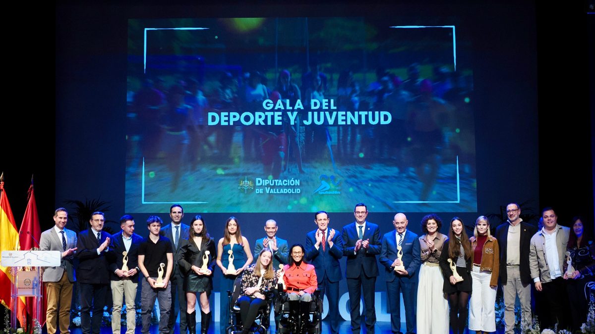 José María Mielgo Moneo y Anastasia Lugán recogen los galardones a mejores deportistas en la Gala de Premios Deportes y Juventud