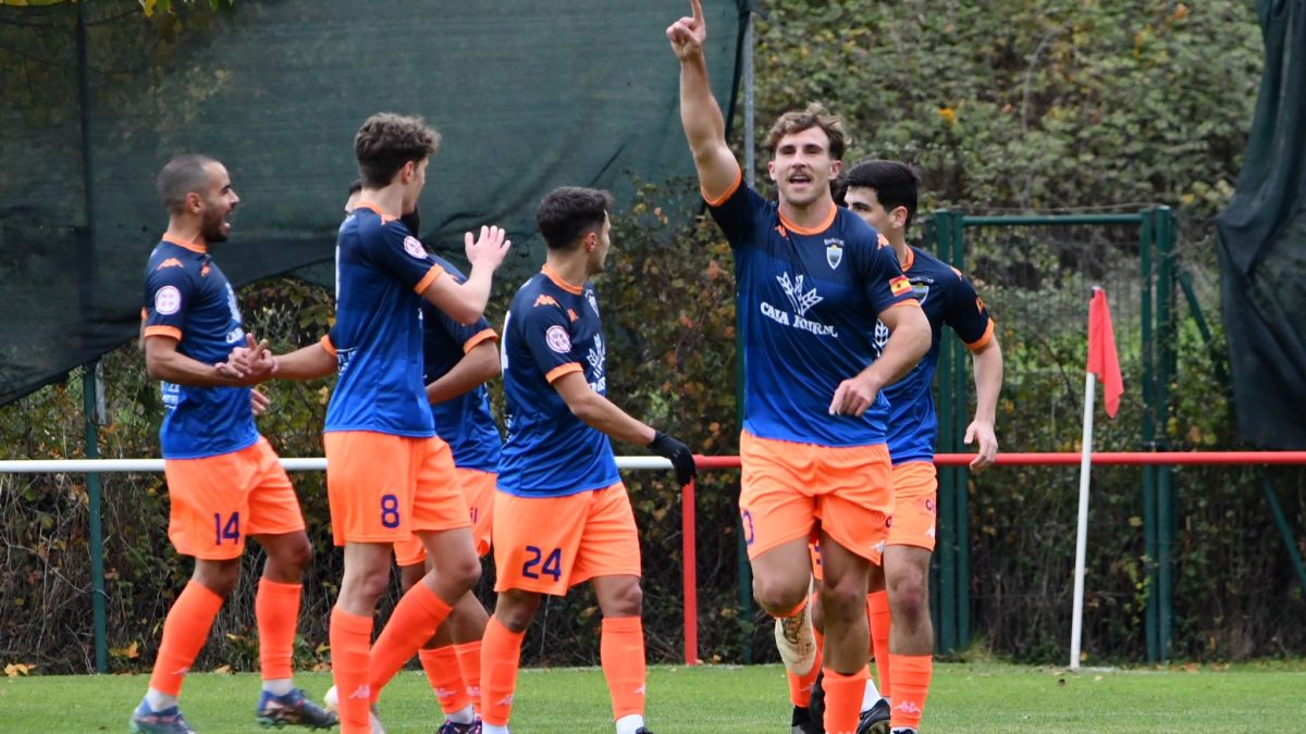 El Atlético Tordesillas arrasa en el Jesús Esteban y firma un triunfo de autoridad ante el Bembibre