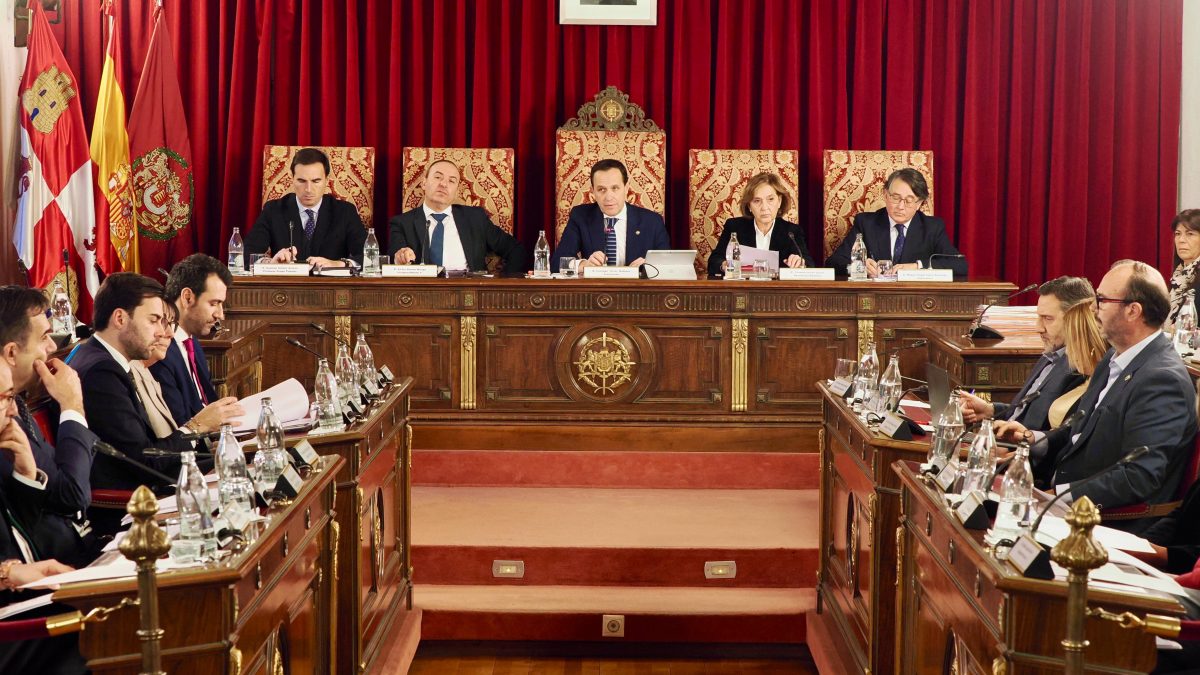 La Diputación de Valladolid aprueba más de 21,7 millones de euros para apoyar a los ayuntamientos de cara a 2026