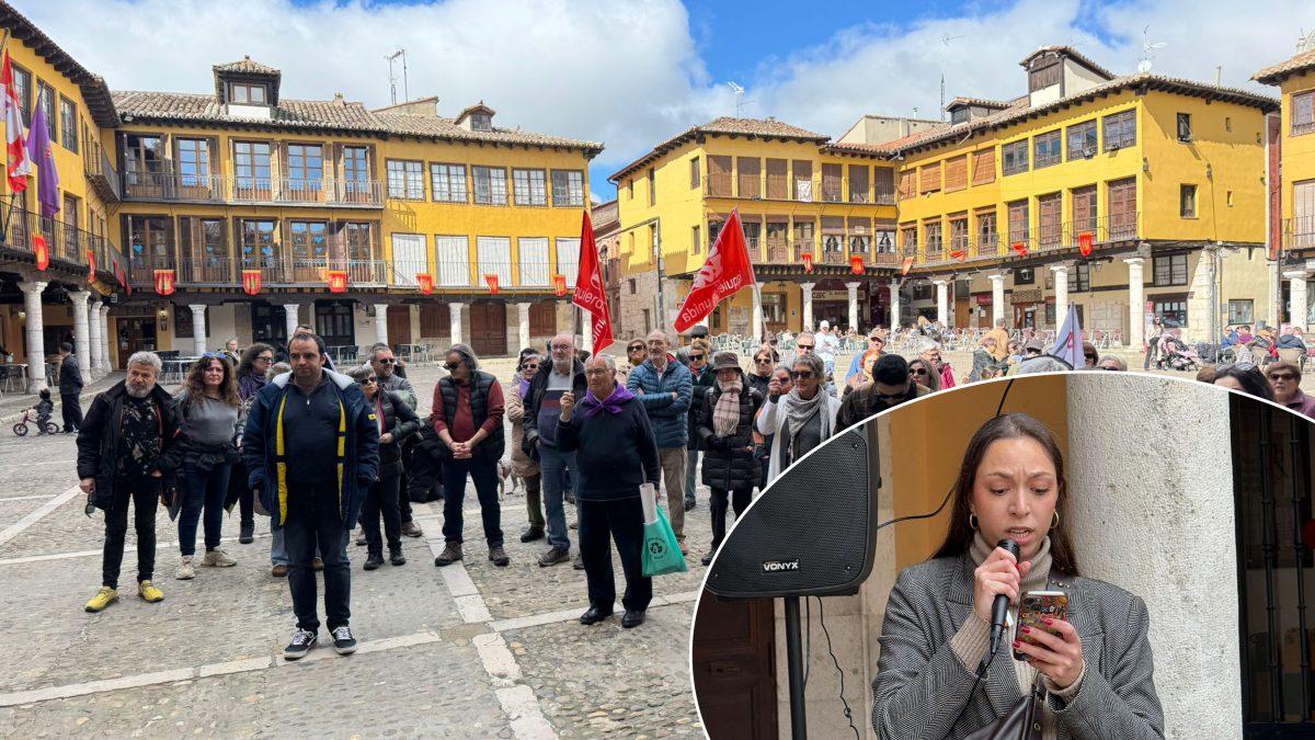Tordesillas conmemora el 8M con un acto reivindicativo en la Plaza Mayor organizado por IU-Alternativa por Tordesillas