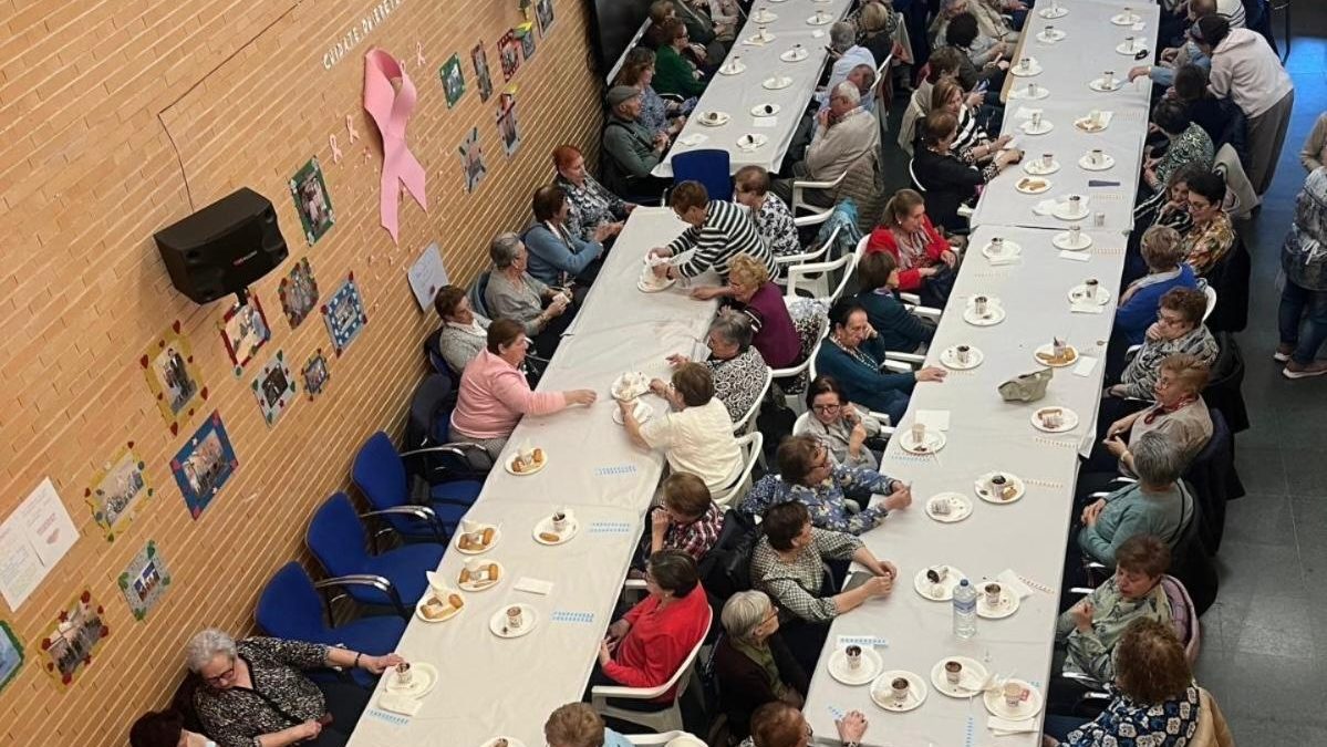 El éxito del Chocolate Solidario refleja la implicación de los vecinos de Tordesillas