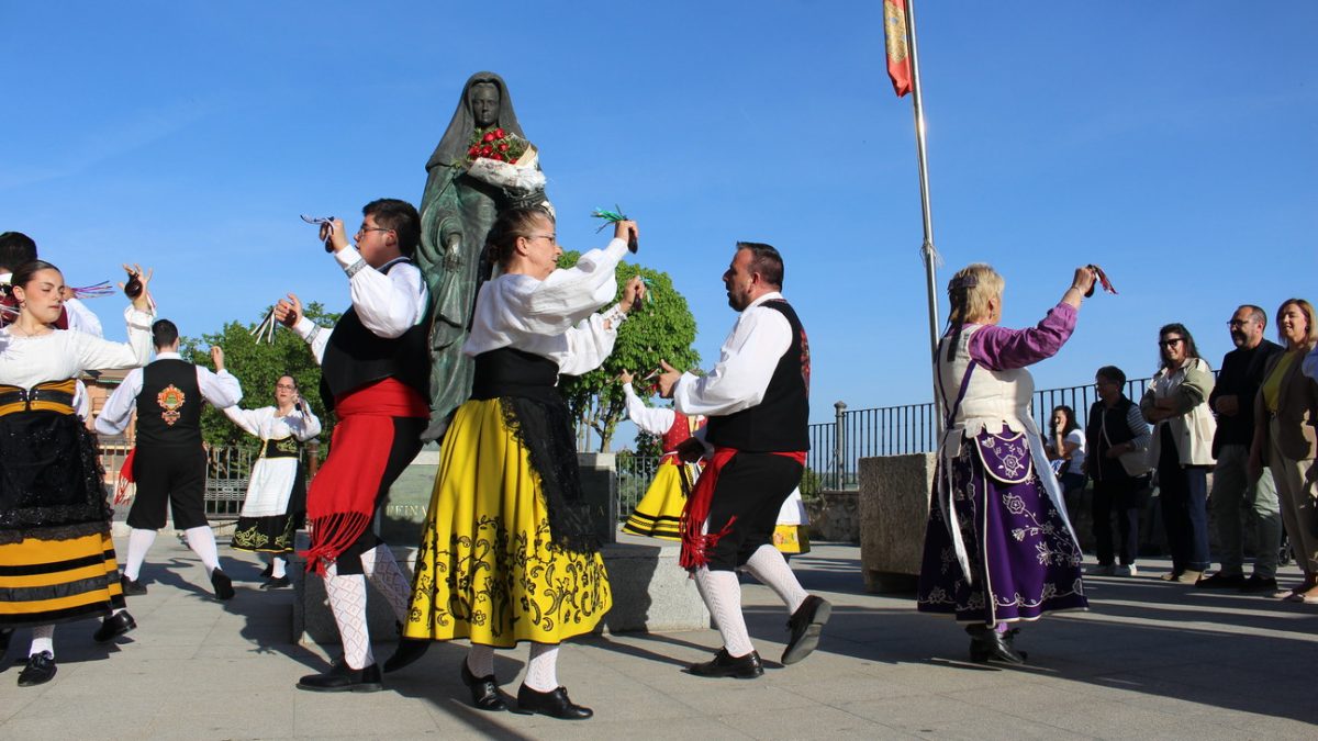Tordesillas celebra el Día del Comunidad con los actos tradicionales de izado de bandera y vigilia Comunera